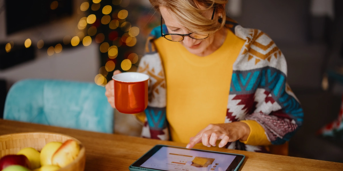 Mature women shopping online